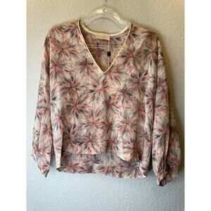 NWT Momoni Silk Floral Long Sleeve V-Neck Blouse Pastel Pink Womens Size 38 / XS